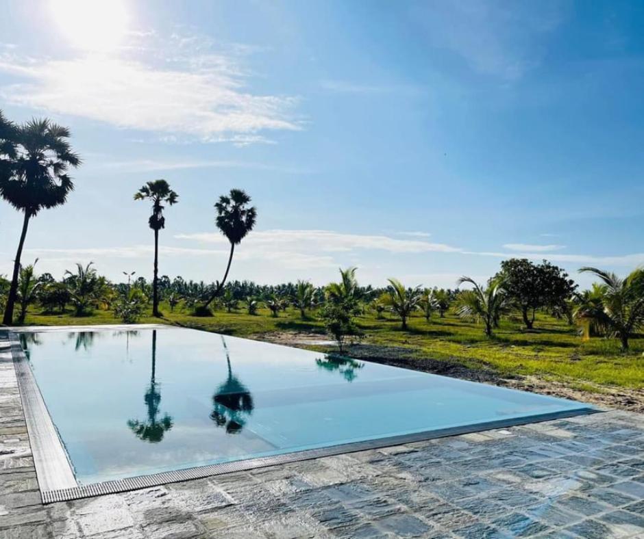 Kayjay Palms Hotell Passikudah Exteriör bild